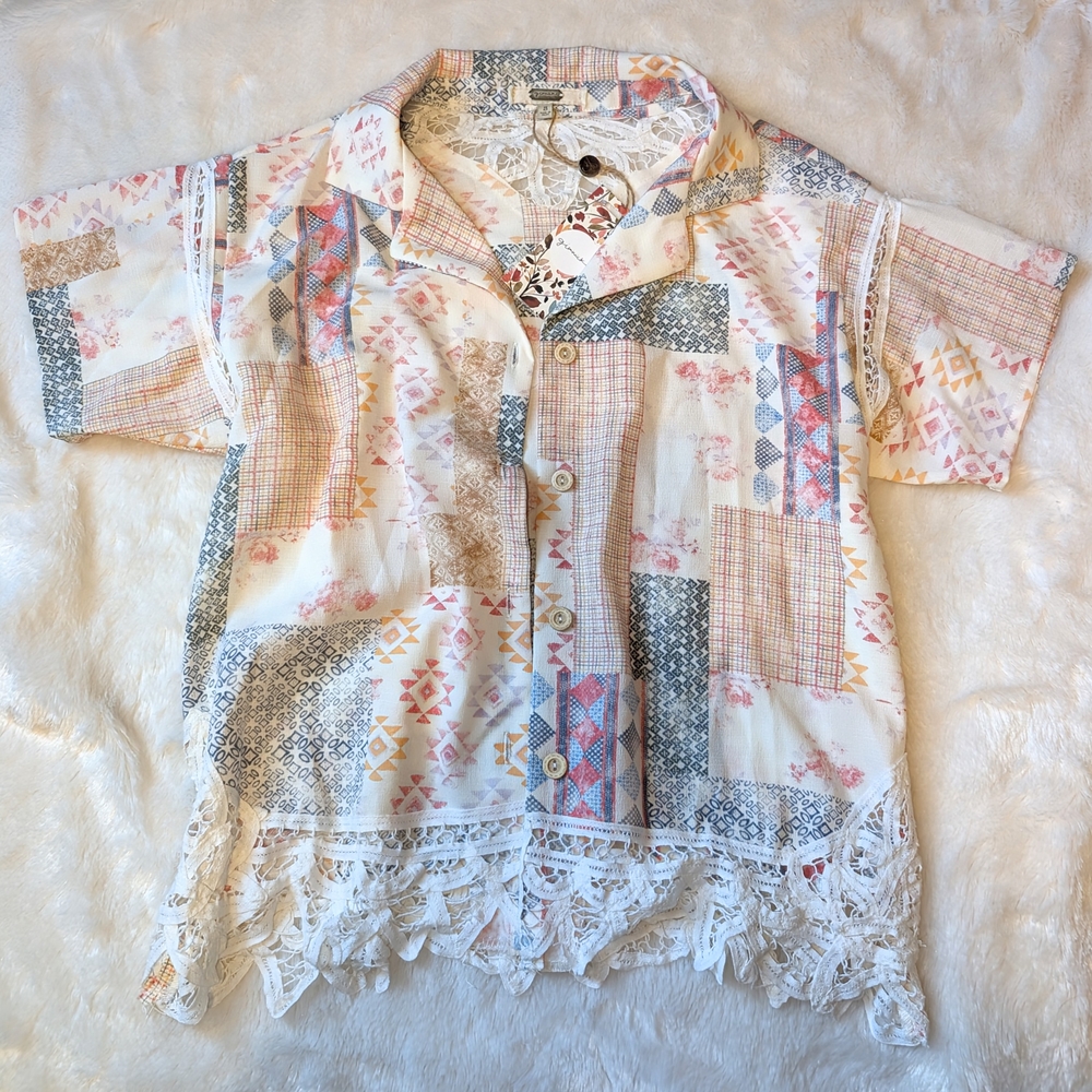 Gimmicks by BKE Multicolor Patchwork Button Down Shirt